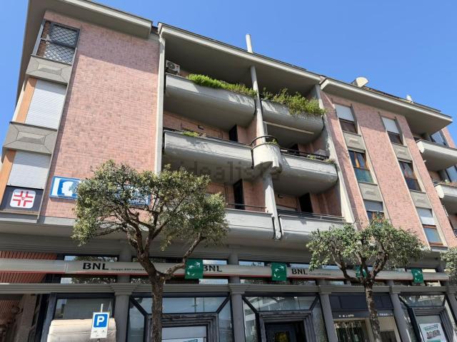 Appartamento in vendita di 86 m² in Via Capitano Umberto Donati, 10