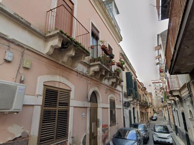 Appartamento in vendita di 86 m² in Via Cappuccini