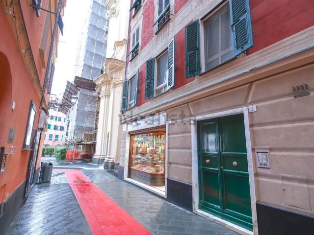 Appartamento in vendita di 86 m² in Via Cavour, 3