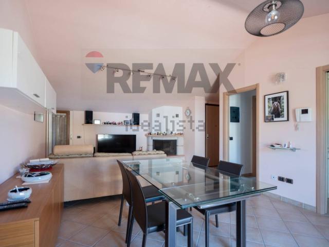 Appartamento in vendita di 86 m² in Via Dante Alighieri, 64