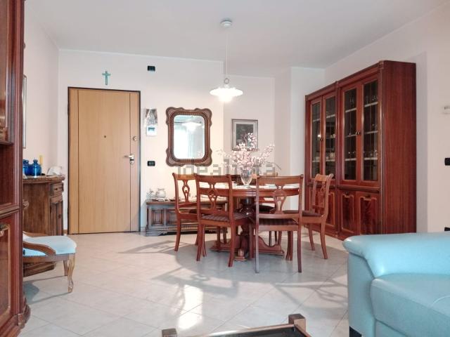 Appartamento in vendita di 86 m² in Via Daniele Manin