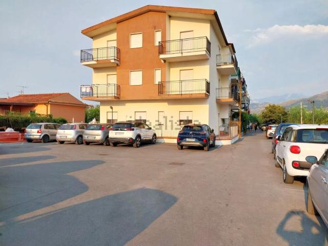 Appartamento in vendita di 86 m² in Via degli Ulivi, 466