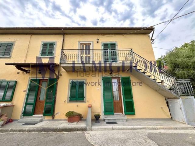 Appartamento in vendita di 86 m² in Via delle Muriccia, 5