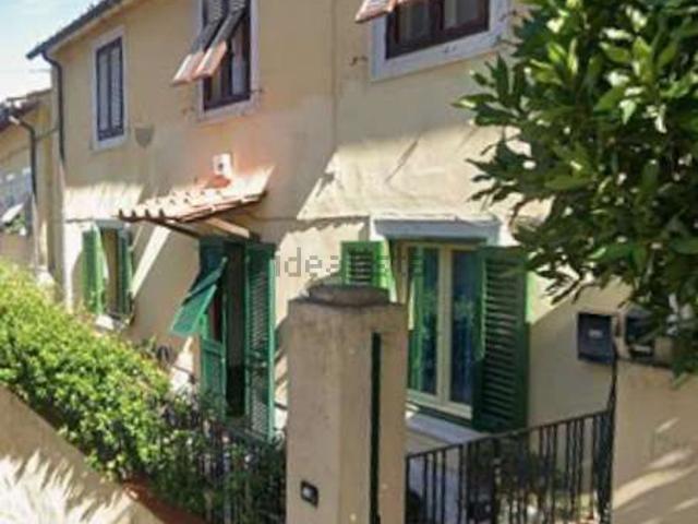 Appartamento in vendita di 86 m² in Via di Montenero, 315