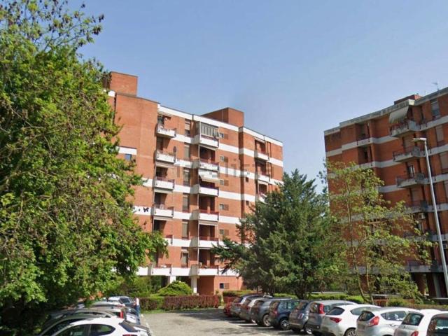 Appartamento in vendita di 86 m² in Via Don Giuseppe Giovine