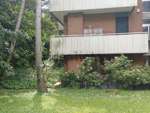 Appartamento in vendita di 86 m² in Via Enrico Redenti