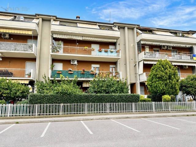 Appartamento in vendita di 86 m² in Via Ernesto Rossi, 2