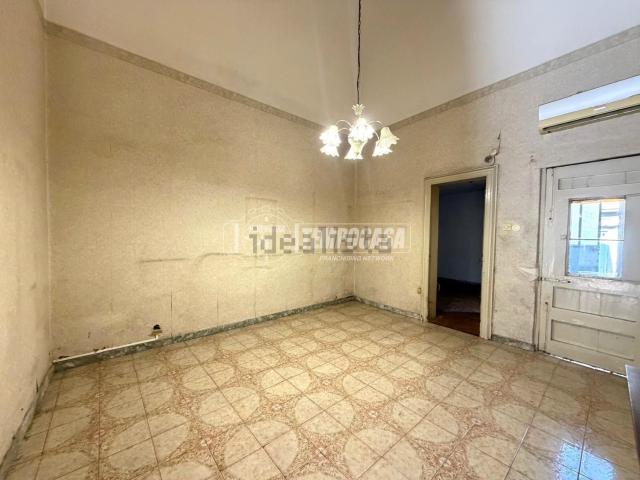 Appartamento in vendita di 86 m² in Via Etnea