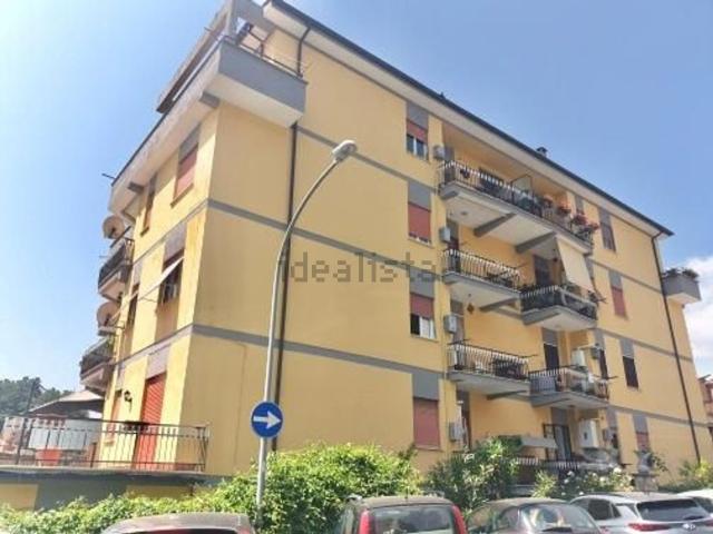 Appartamento in vendita di 86 m² in Via Eugenio Azimonti