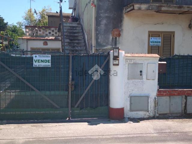 Appartamento in vendita di 86 m² in Via Filippo Signore, 59
