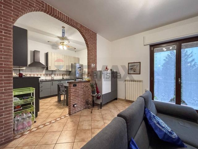 Appartamento in vendita di 86 m² in Via G. Garibaldi, 3