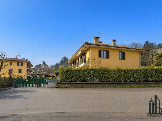 Appartamento in vendita di 86 m² in Via Galeazzo Viganò, 11