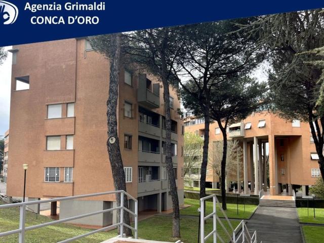 Appartamento in vendita di 86 m² in Via Gallicano nel Lazio, 1