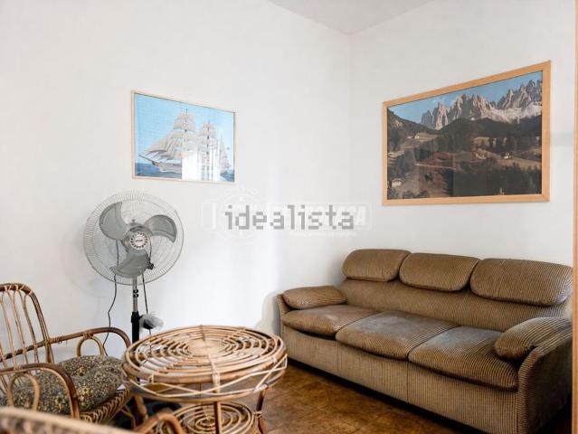 Appartamento in vendita di 86 m² in Via Giovanni Pascoli, 5