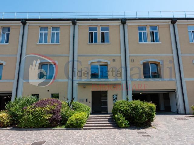 Appartamento in vendita di 86 m² in Via Giacomo Watt, 37