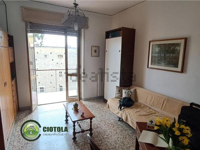 Appartamento in vendita di 86 m² in Via Girolamo Cerbone