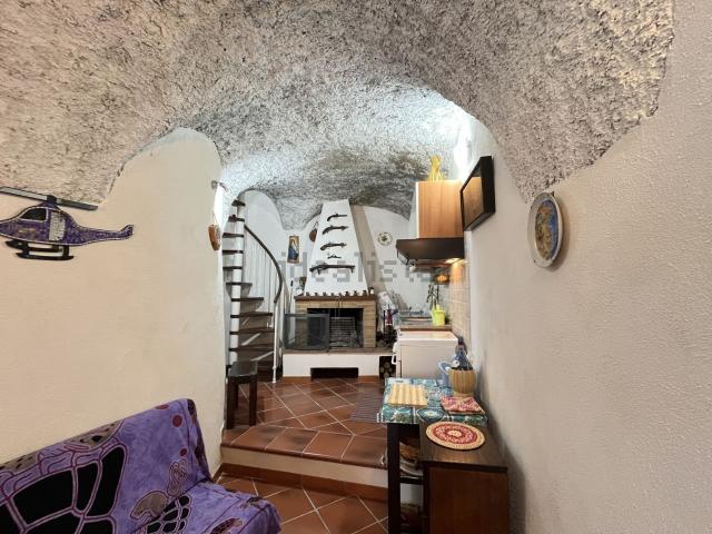 Appartamento in vendita di 86 m² in Via Leone