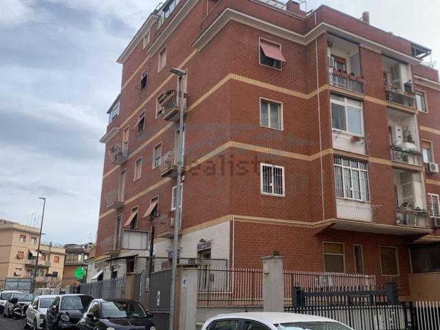 Appartamento in vendita di 86 m² in Via Mario Carrara