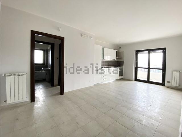 Appartamento in vendita di 86 m² in Via Natale Prampolini, 15