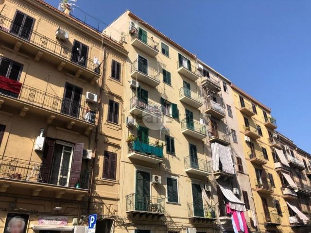 Appartamento in vendita di 86 m² in Via Paolo Emiliani Giudici, 149