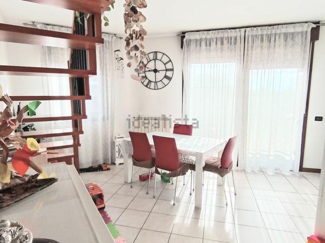Appartamento in vendita di 86 m² in Via Padova