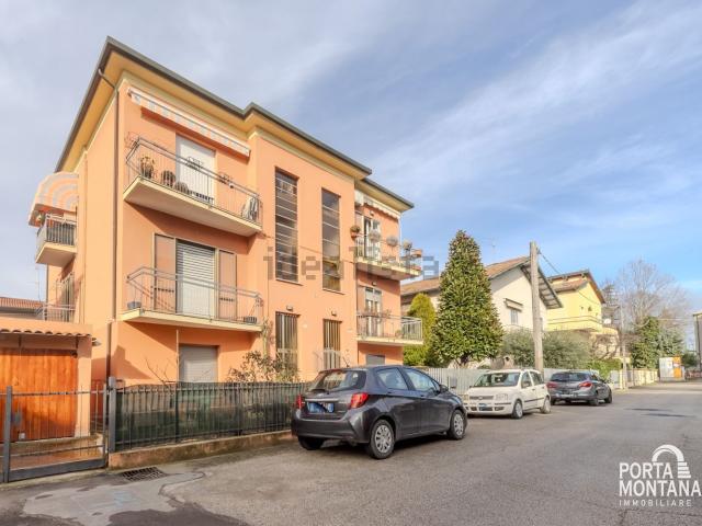 Appartamento in vendita di 86 m² in Via Perticara, 4