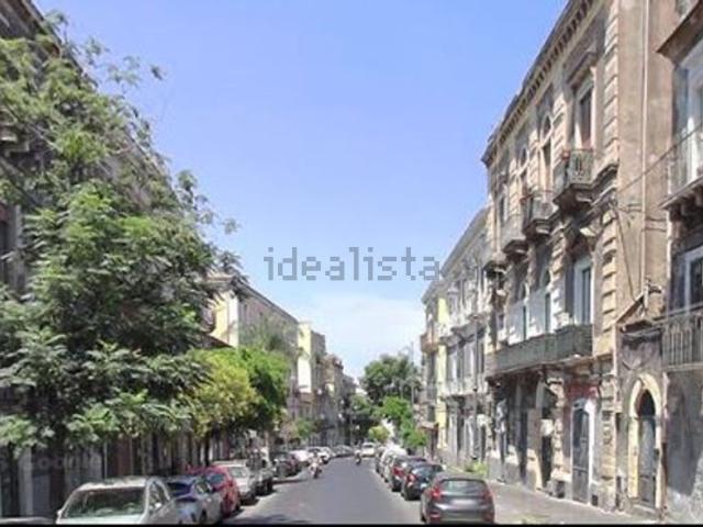 Appartamento in vendita di 86 m² in Via Plebiscito, 65