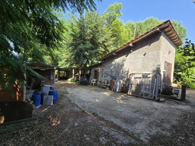 Appartamento in vendita di 86 m² in Via Pruneto, 1