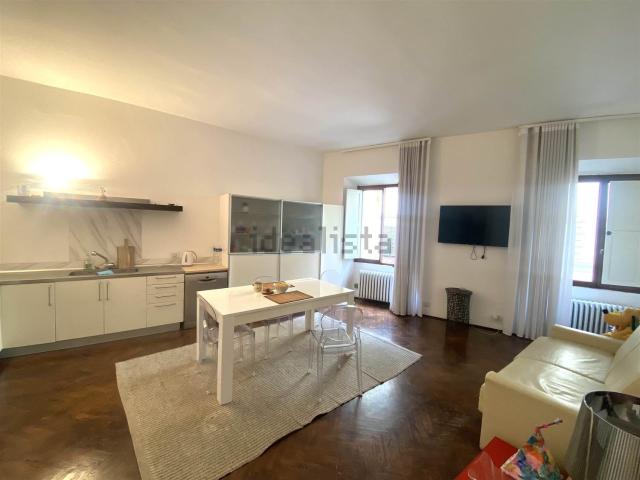 Appartamento in vendita di 86 m² in Via Roma, 5