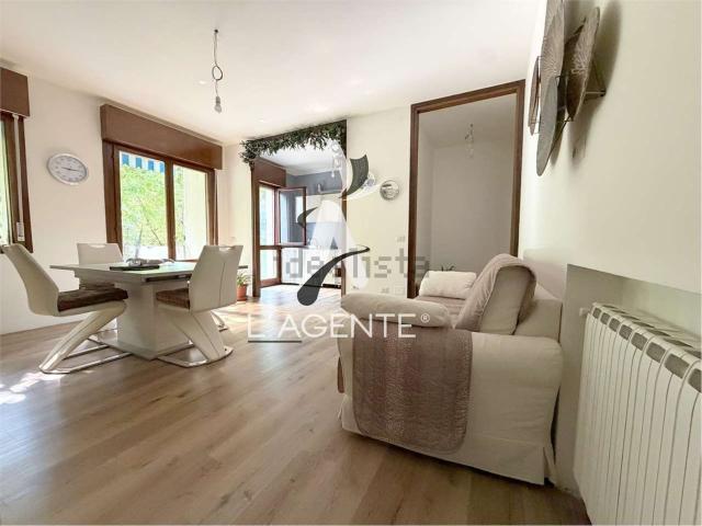 Appartamento in vendita di 86 m² in Via Ronzinella