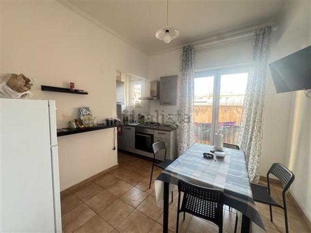 Appartamento in vendita di 86 m² in Via Rocca Romana