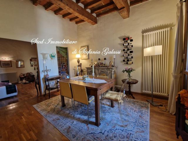 Appartamento in vendita di 86 m² in Via San Zanobi, 58