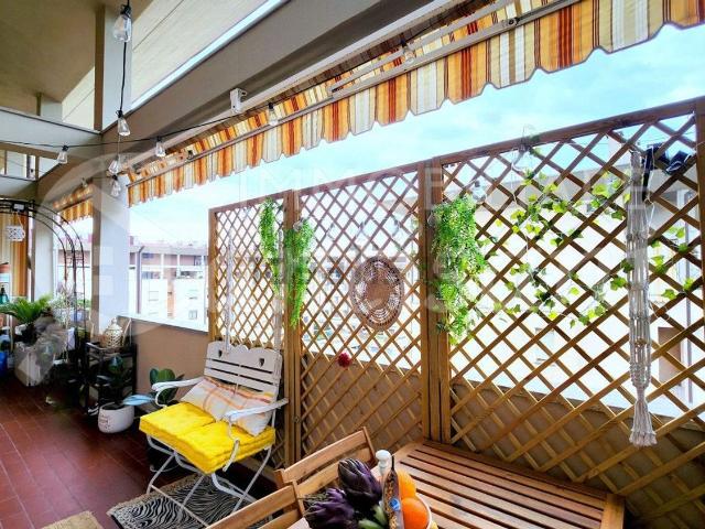 Appartamento in vendita di 86 m² in Viale Corsica, 83