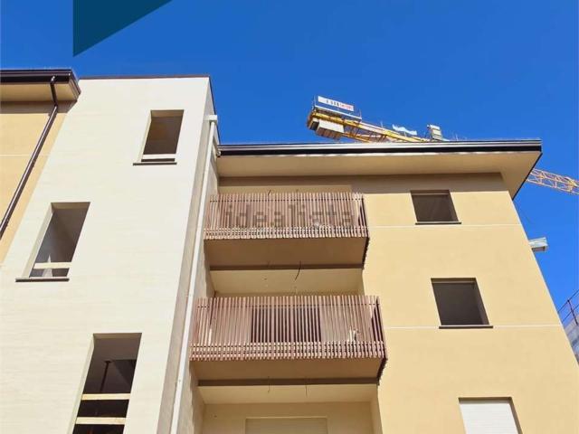 Appartamento in vendita di 86 m² in Viale Pubblico Passeggio, 28