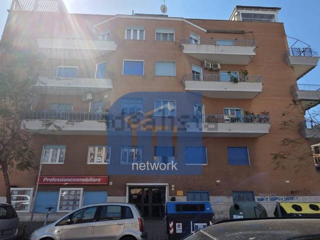 Appartamento in vendita di 86 m² in Viale Paolo Orlando, 58