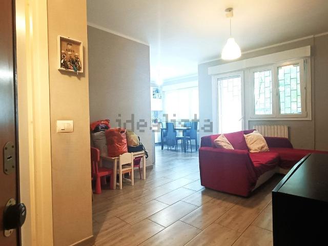 Appartamento in vendita di 86 m² in Viale Santa Rita da Cascia, 95