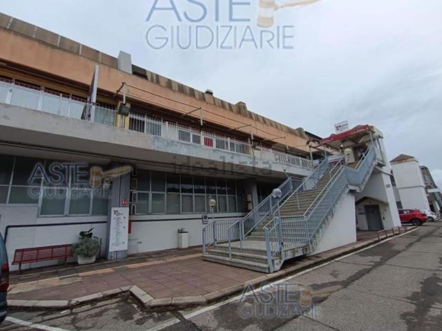 Appartamento in vendita di 880 m² in Via dei Carroz, 14