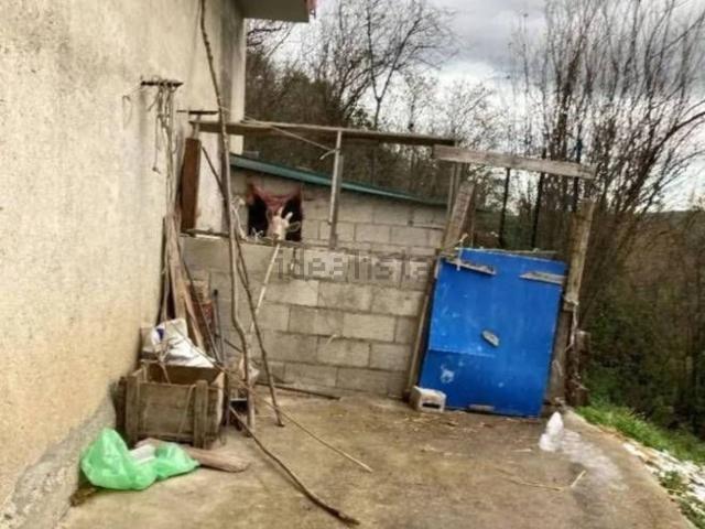 Appartamento in vendita di 88 m² in Contrada Sceti, 412