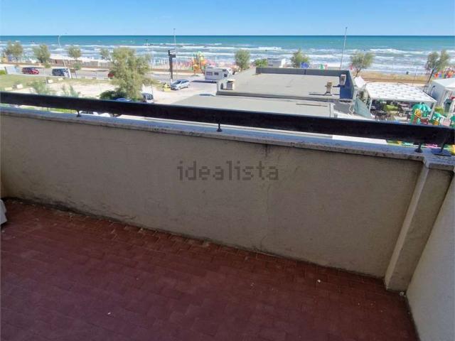 Appartamento in vendita di 88 m² in Lungomare Leonardo da Vinci, 33