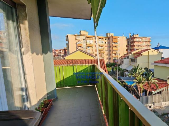 Appartamento in vendita di 88 m² in Vico Pescatori