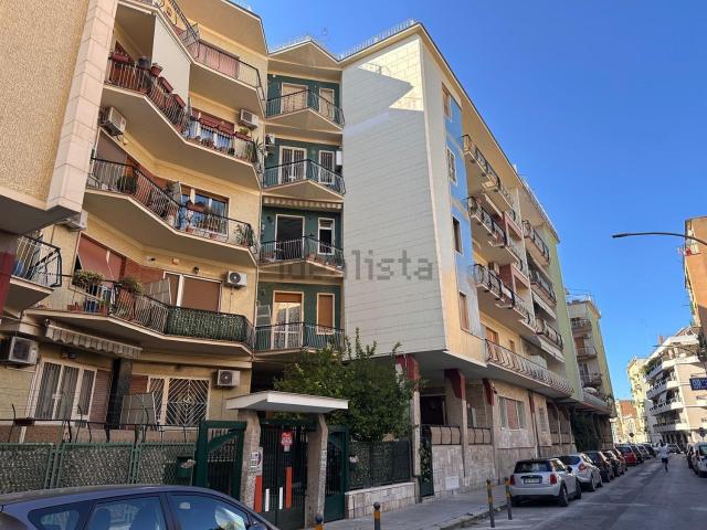Appartamento in vendita di 88 m² in Via Tiro a Segno, 32