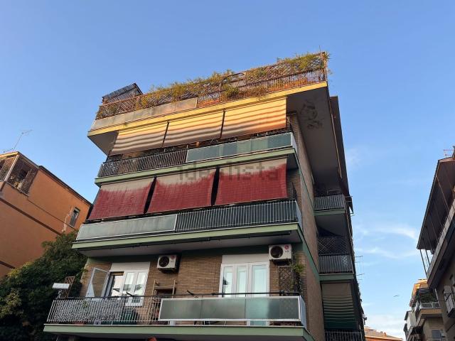 Appartamento in vendita di 88 m² in Via Tommaso Zigliara