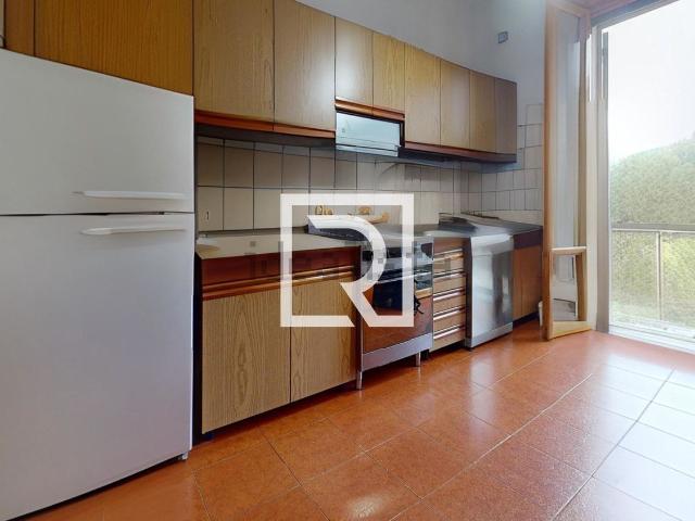 Appartamento in vendita di 88 m² in Via Vittorio Locchi