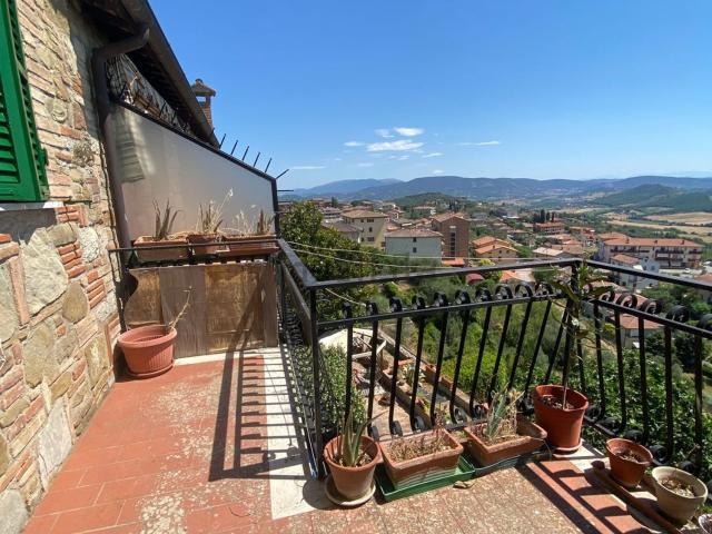 Appartamento in vendita di 88 m² in Via Agilla