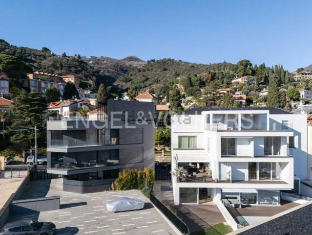 Appartamento in vendita di 88 m² in Via Adelasia