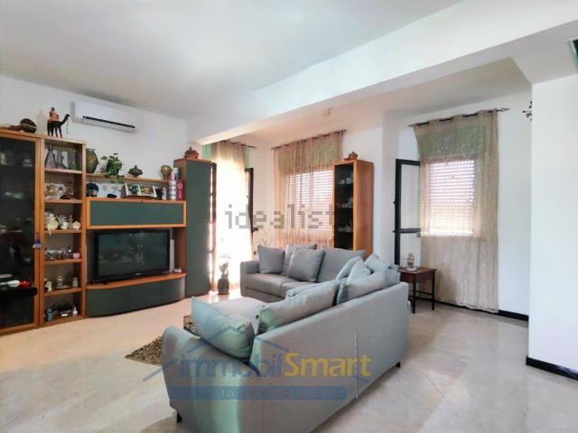 Appartamento in vendita di 88 m² in Via Amatore Sciesa