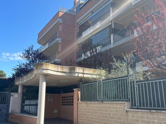 Appartamento in vendita di 88 m² in Via Andrea Cascella, 1