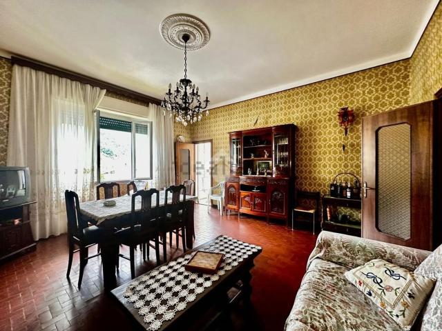 Appartamento in vendita di 88 m² in Via Avv. Giuseppe Cavassola, 5