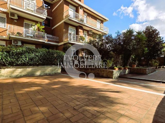 Appartamento in vendita di 88 m² in Via Bellico Calpurnio