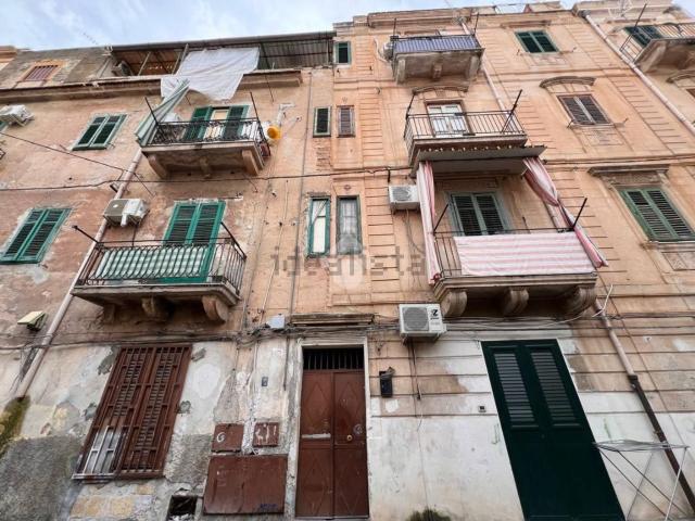 Appartamento in vendita di 88 m² in Via Bernardo Cabrera, 8